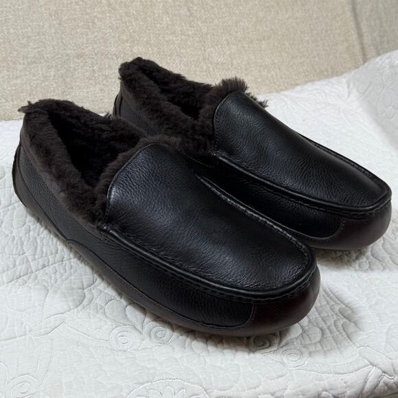 UGG Men 10 Black Brown Ascot Pebbled Leather Moccasin Loafer Slipper 10052229 main image 8